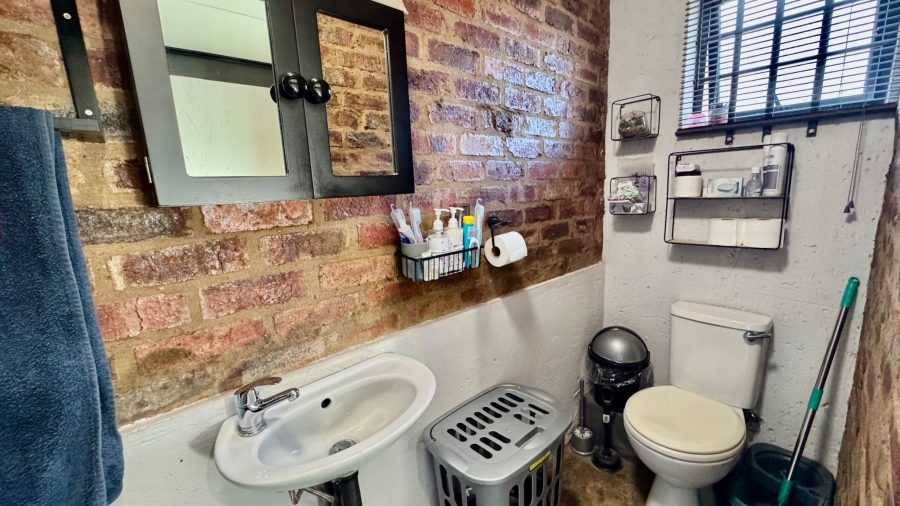 1 Bedroom Property for Sale in Die Bult North West